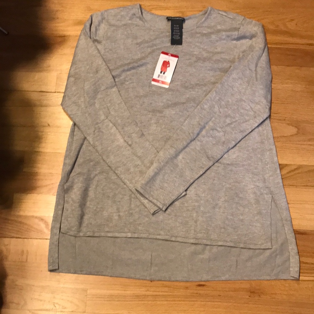NWT Chelsea and Theodore rayon and nylon heather grey  tunic